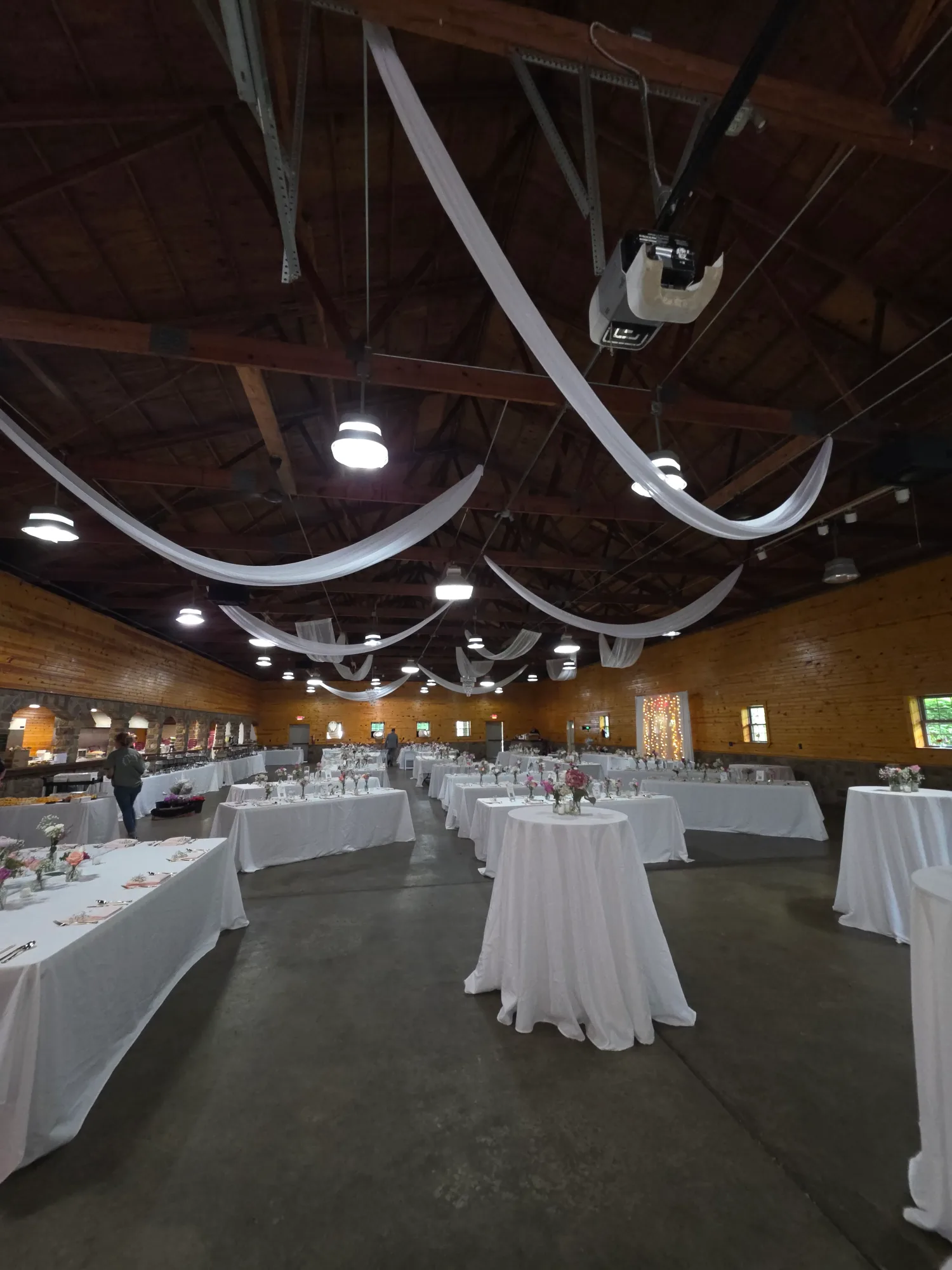 Lindsey & Mike wedding at The Lodge at Brady's Run – photo 9