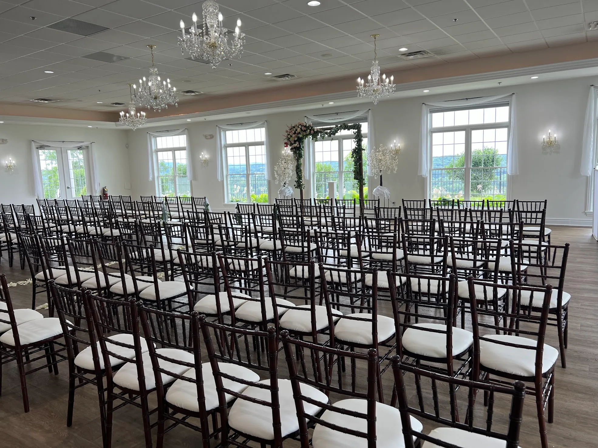 Sydney & Jonathan wedding at Twelve Oaks Mansion – photo 2
